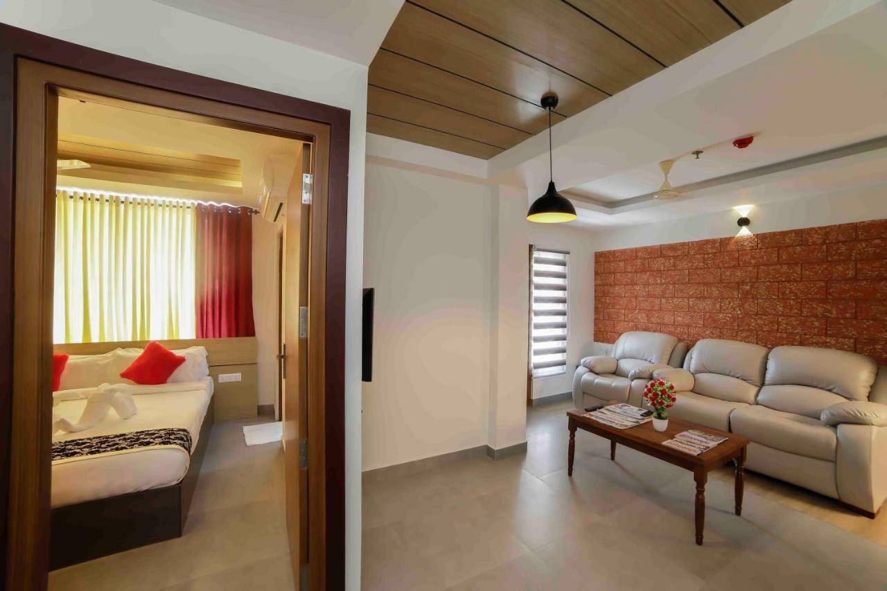 Bhavanam Regency Guruvayoor Guruvāyūr Dış mekan fotoğraf
